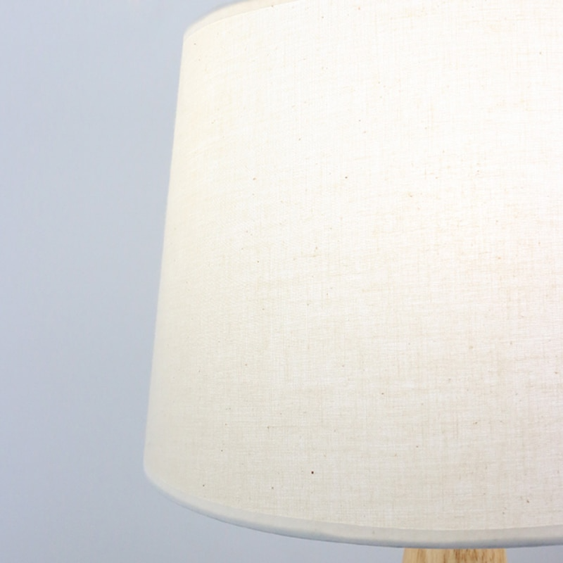 The Rubber Wood E27 Desk Lamp