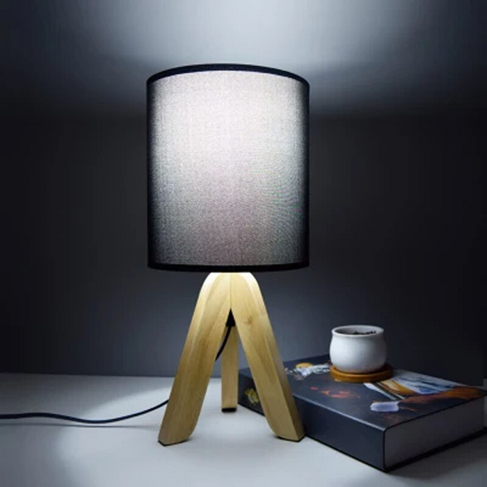 Nordic Tripod Wooded Table Lamp
