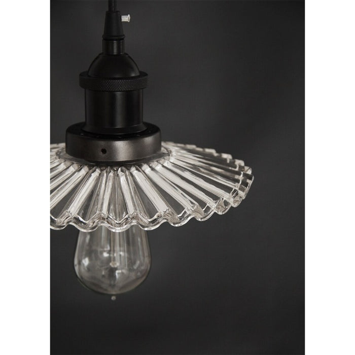 Modern Minimalist Black Painted Iron Pendant Lamp