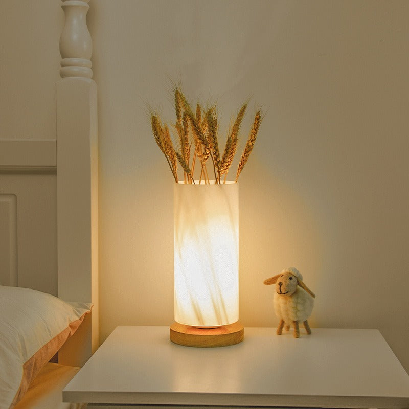 Pot Dimming Table Lamp With USB Remote Control