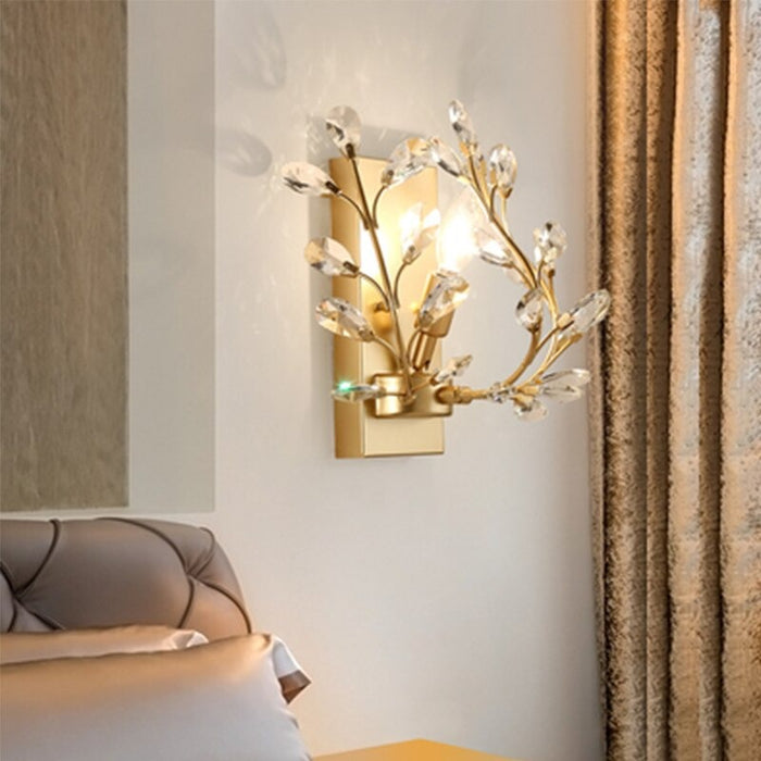 American Light Luxury Wall Lamp