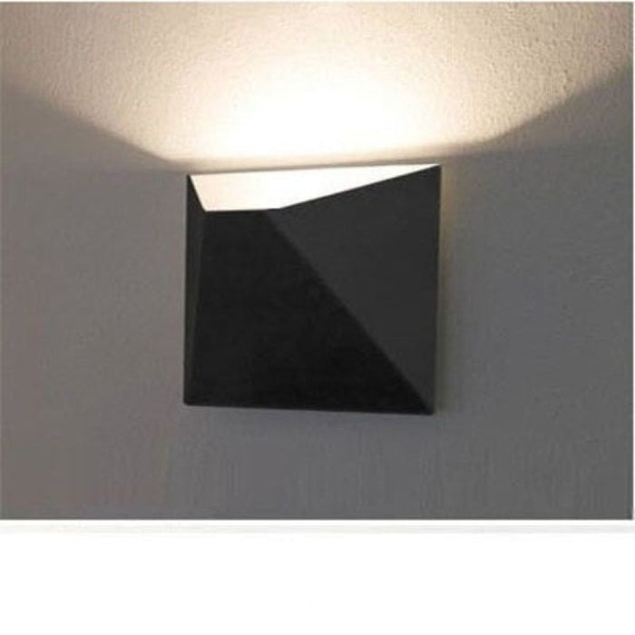 Postmodern Geometric Black White Wall Light