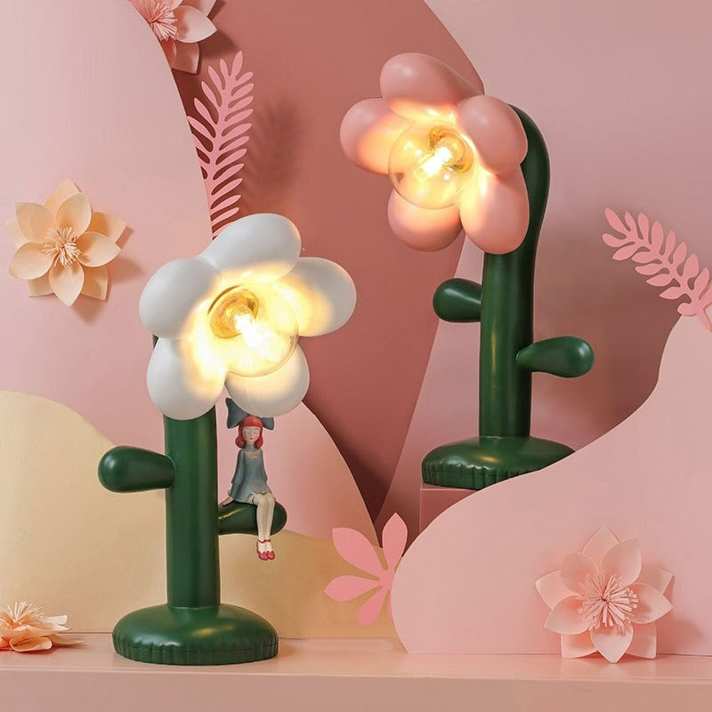 Flower Design Decorative Table Lamp