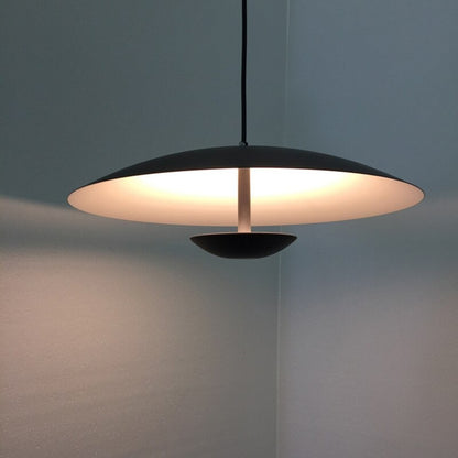 Minimalist Metal Flying Saucer Floor Lamp