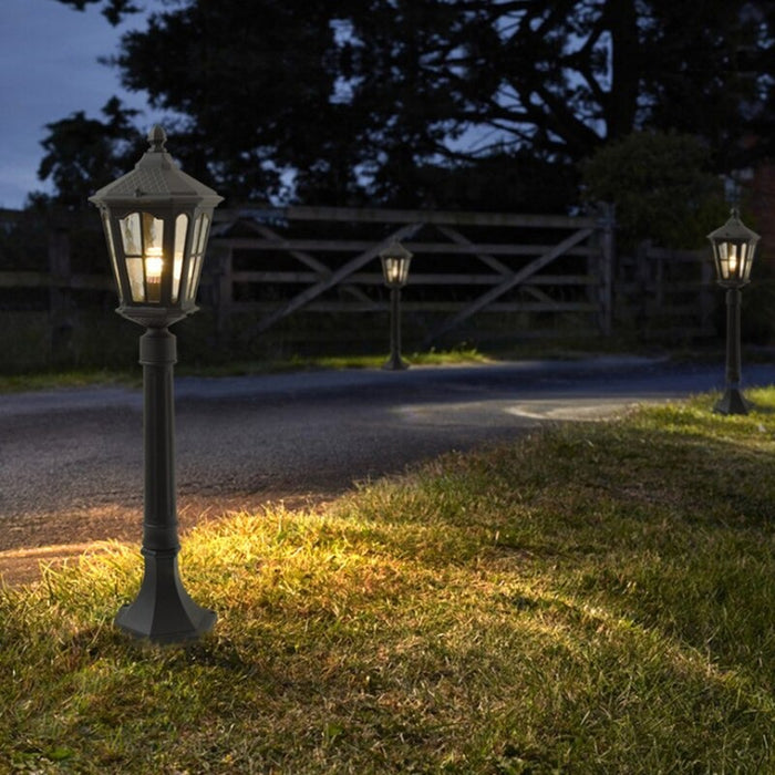 European Retro LED Outdoor Lawn Lamp