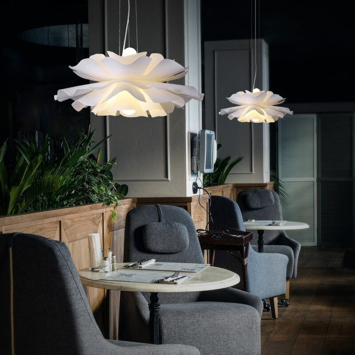 Modern Minimalist White Flower Design Acrylic Pendant Lamp