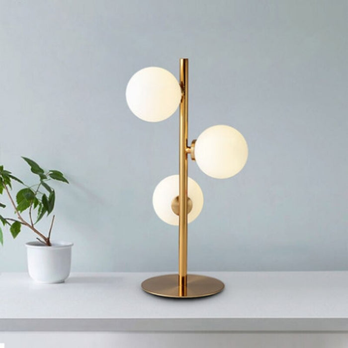 Nordic Simple Ball Design Table Lamp