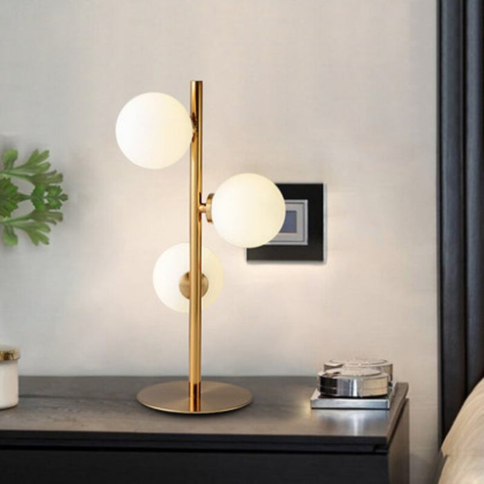 Nordic Simple Ball Design Table Lamp