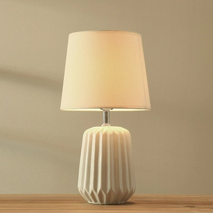 Ceramic Vase Decorative Table Lamp
